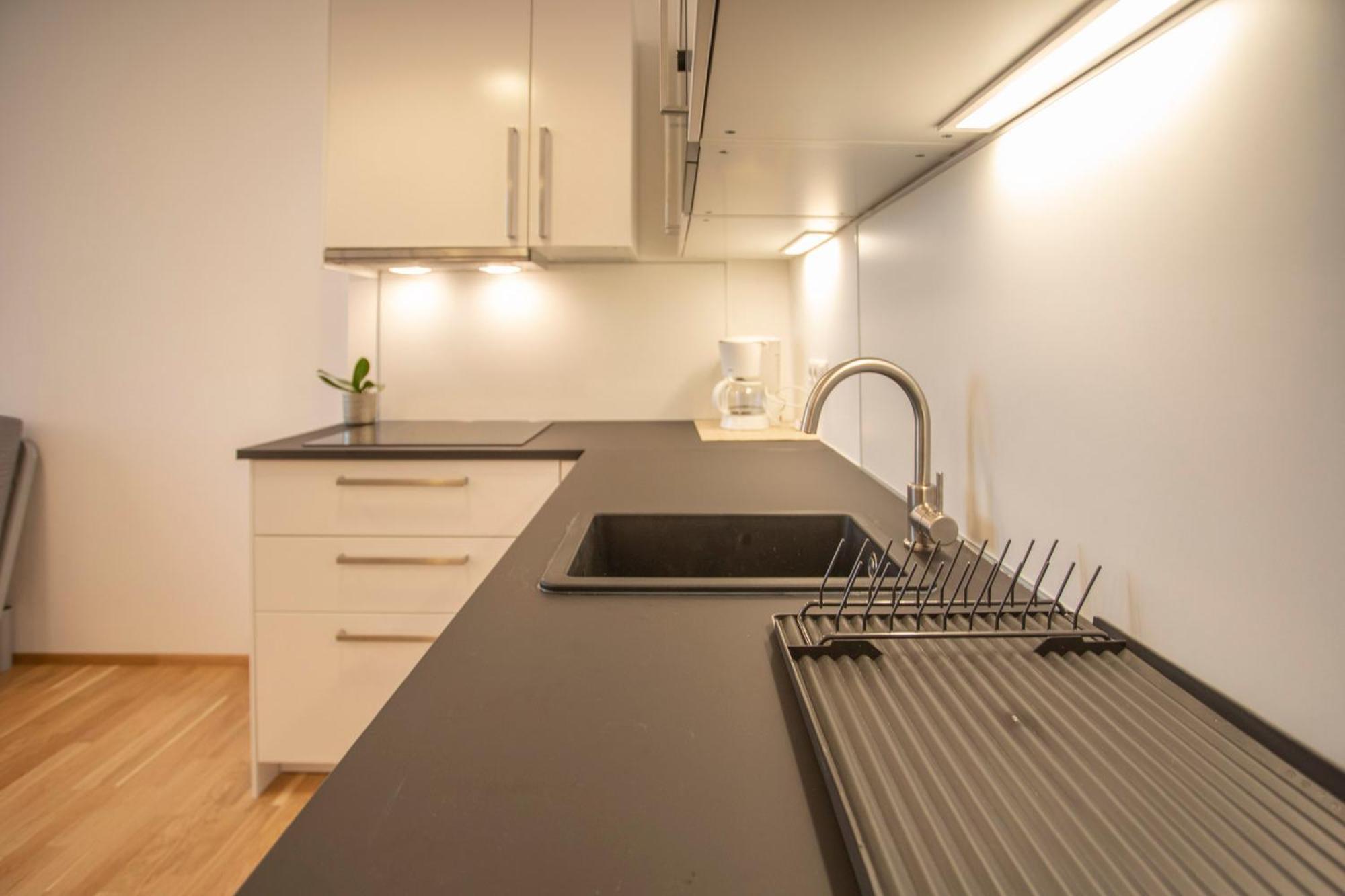 Innsbruck Urban Apartment I No Stairs I 24H Contactless Check-In Kültér fotó